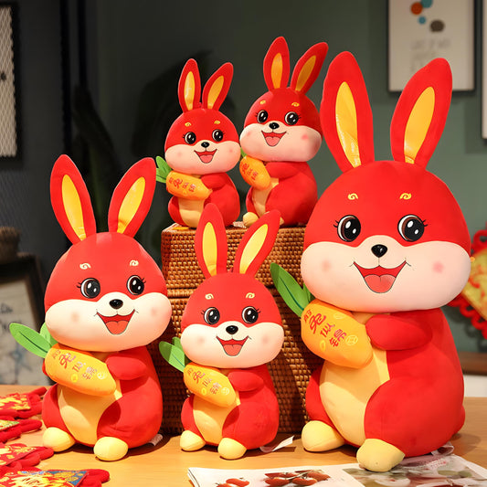 Rabbit Furry, Plush Toy, Stuffed Animal, Ultra-Soft Plush, Kawaii, Furry Gift, Furry Fandom, PP Cotton, Fluffy Plush, Crystal Plush, Anime Plush, Kawaii Plushie Furry, Kaninchen, Rotes Furry Kaninchen, weiches Stofftier, superweiches Plüschtier, Kawaii, Geschenk für Furry-Fans, Furry Fandom, flauschig, Kristallplüsch, Anime Plüschtier, Kawaii Plüsch, KuscheltierRotes Kaninchen mit Möhre Kuscheltier Plushie - Flauschige Plüschfreunde – Dein kuscheliger Begleiter für Herz & Seele!